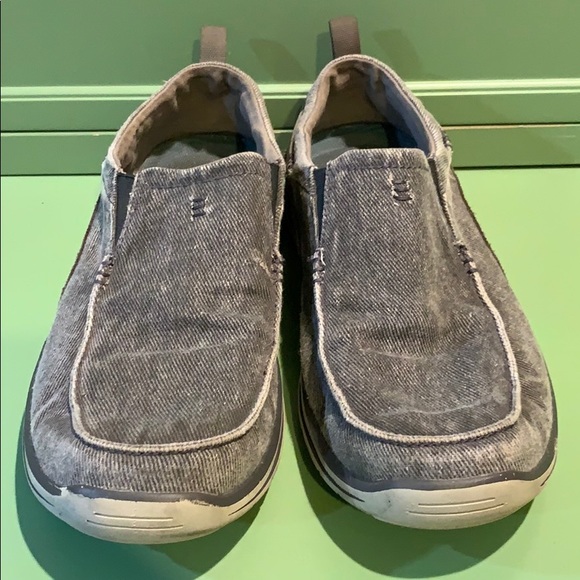 skechers extra wide slip ons